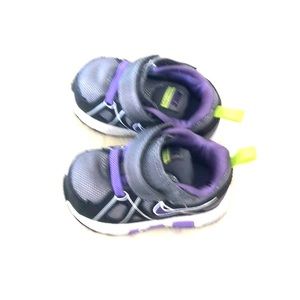 Infant Nike shoes